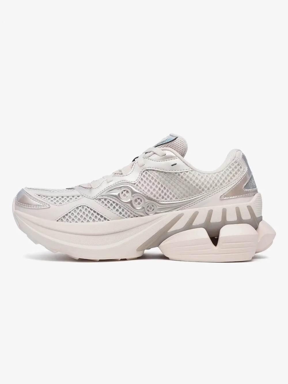 Size 6M / 7.5 W Saucony Grid NXT  / Moon / White S70797-5